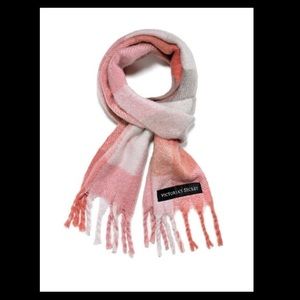 Victoria’s Secret Plush Scarf
